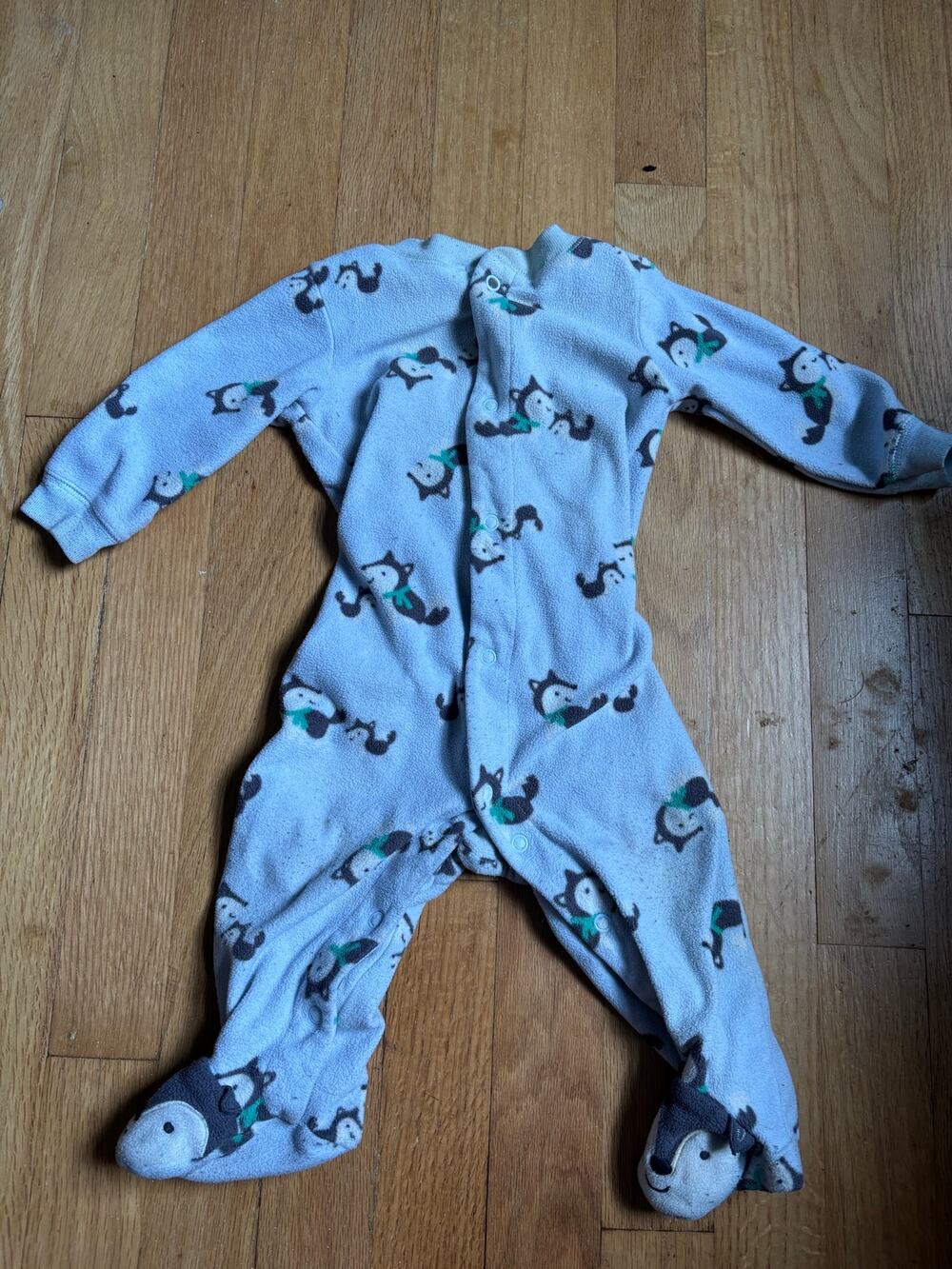 Footed fleece sleeper, light blue/grey, animal print, 3D animal feet